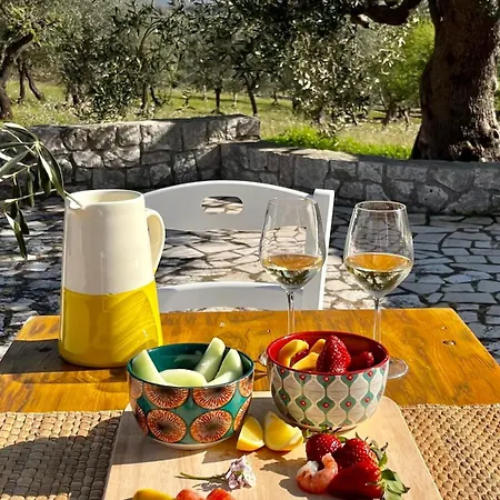 Colle Dei Trulli مونوبولي